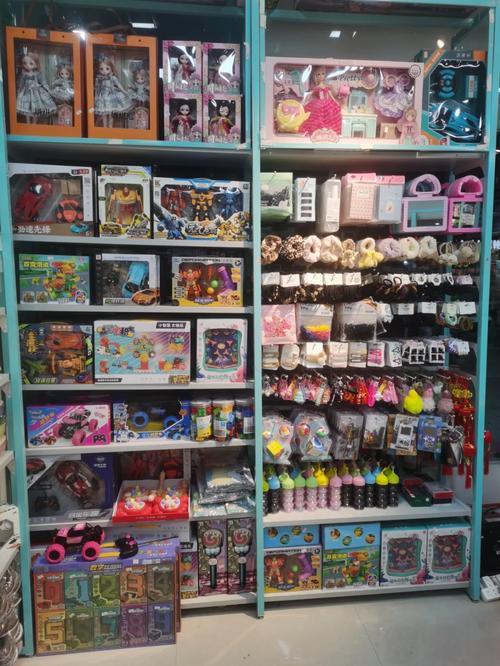 中東路小百貨批發(fā)零售店——一站式日用百貨及家電采購基地